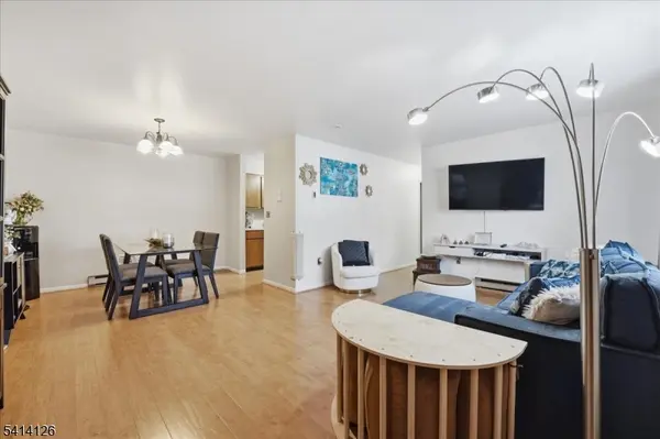 730 Mill St #F10, Belleville Twp., NJ 07109