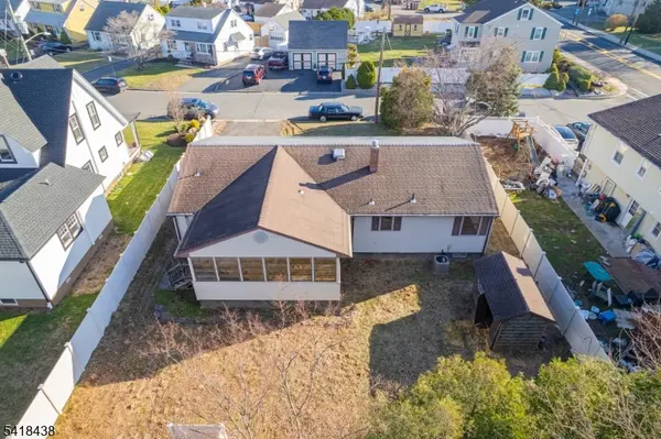 2240 Murray Ave, South Plainfield Boro, NJ 07080