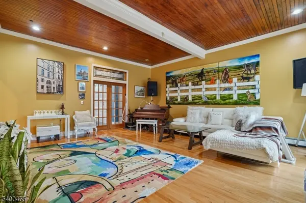 944 Madison Ave, Plainfield City, NJ 07060