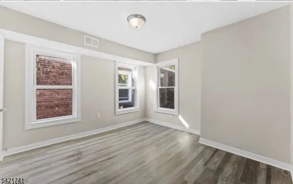 171 Milford Ave #2, Newark City, NJ 07108