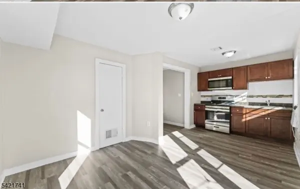 171 Milford Ave #2, Newark City, NJ 07108