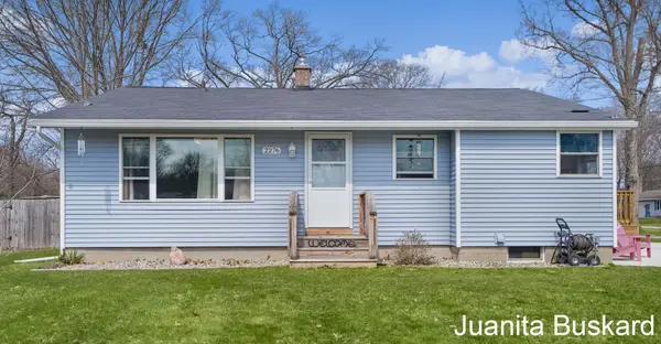 2276 Emens DR, Fruitport Twp, MI 49444