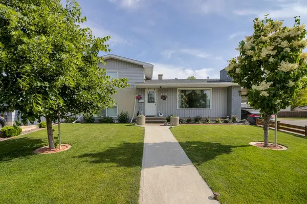 2235 23 AVE, Coaldale, AB T1M1H4
