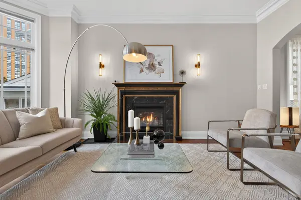 59 Burndale AVE, Toronto C07, ON M2N 1S6