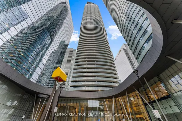 14 York ST #807, Toronto C01, ON M5J 0B1