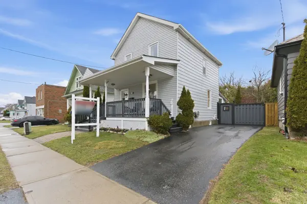 148 Conant ST, Oshawa, ON L1H 3R8