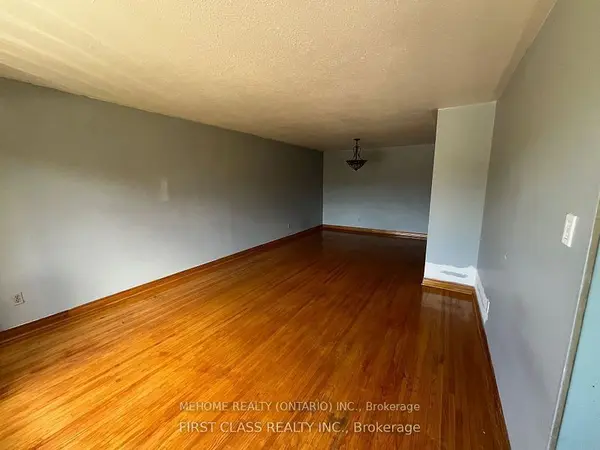 42 Earlthorpe CRES, Toronto E09, ON M1H 2P9