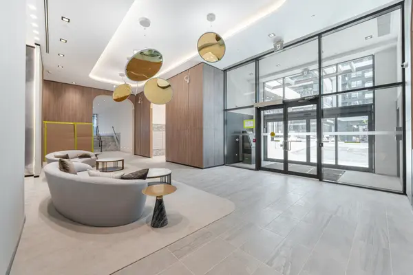 1435 Celebration DR #2304, Pickering, ON L1W 0C4