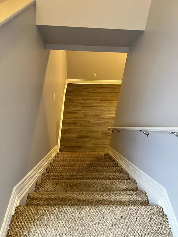 1215 King ST E #Lower, Oshawa, ON L1H 1H6