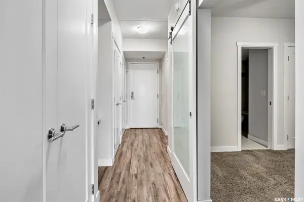 550 4th AVENUE N #504, Saskatoon, SK S7K 2M7