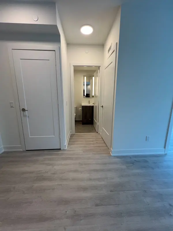 60 Central Park Roadway N/A #1805, Toronto W08, ON M9A 0E6