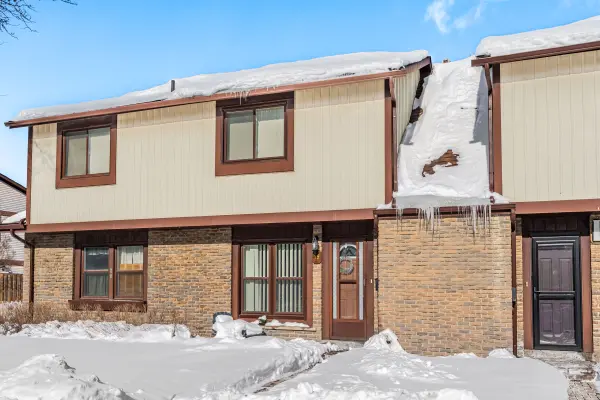 6650 Falconer DR #19, Mississauga, ON L5N 1B5