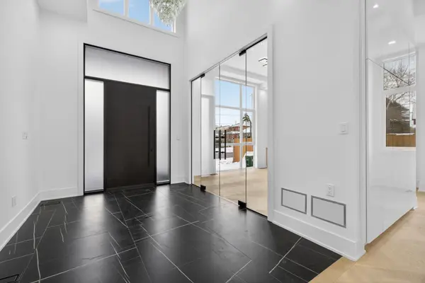 53 Celt AVE, Toronto W04, ON M6A 1H2