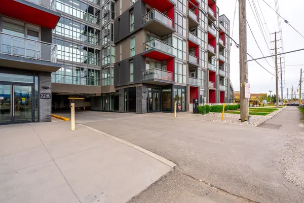 5240 Dundas ST #B418, Burlington, ON L7L 0J6