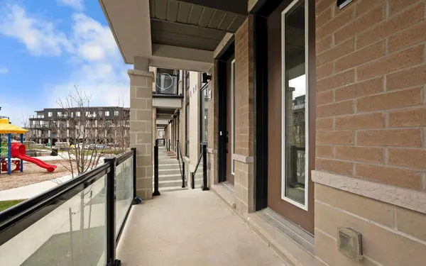 45 Knotsberry CIR #43, Brampton, ON L6Y 6G1