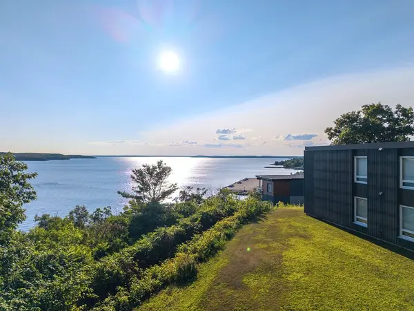 100 Beaconview HTS #205, Parry Sound, ON P2A 2E1