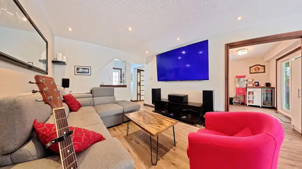 171 Wheatland DR, Cambridge, ON N1P 1E2