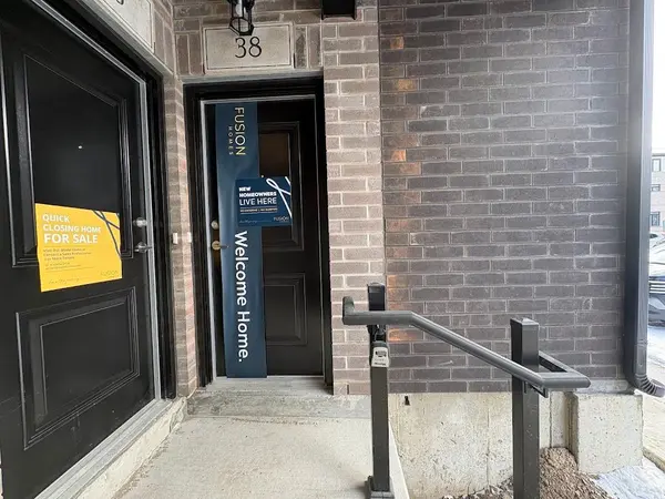 38 Thatcher DR, Guelph, ON N1L 1B3