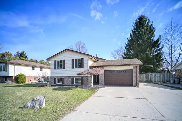 2272 Bentim RD, Strathroy-caradoc, ON N0L 1W0