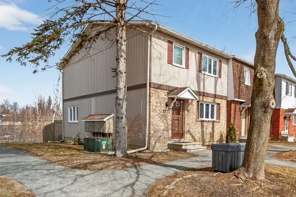 1773 Bellmanor CT, Blossom Park - Airport And Area, ON K1T 2V6