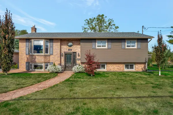 256 South Trent ST, Quinte West, ON K0K 2C0