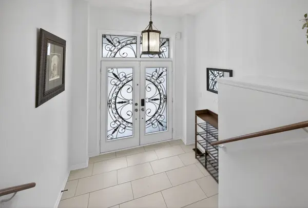 30 Patterson DR, Haldimand, ON N3W 0B8