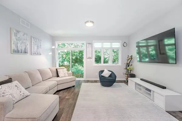 44 Main ST #9, East Zorra-tavistock, ON N0J 1M0