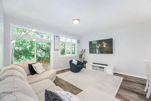 44 Main ST #9, East Zorra-tavistock, ON N0J 1M0