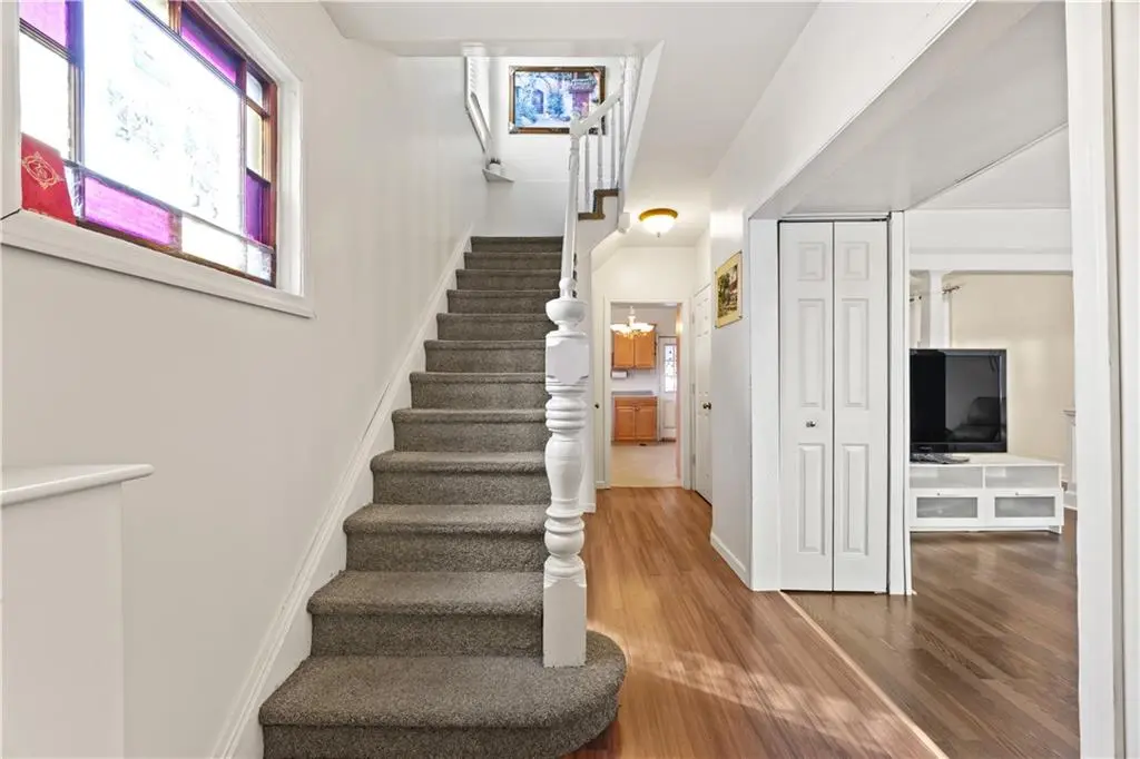 39 Reynolds ST, Staten  Island, NY 10305