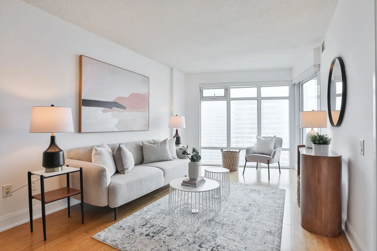 2181 Yonge ST #2701, Toronto C10, ON M4S 3H7