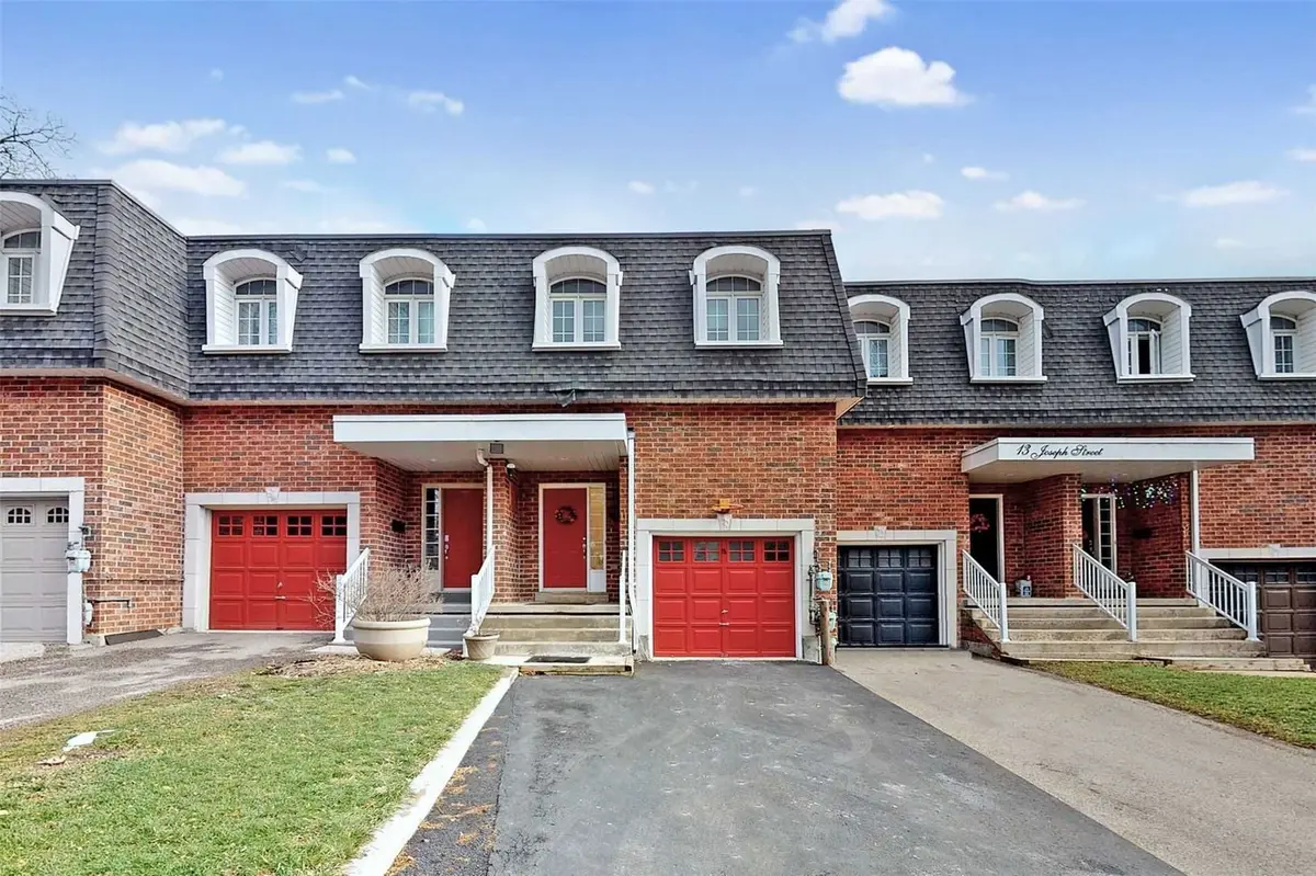 11 Joseph ST, Brampton, ON L6X 0J3
