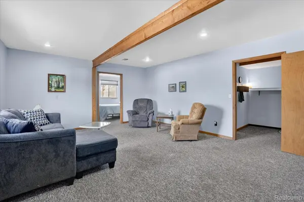 14463 Seymour RD, Argentine Township, MI 48451