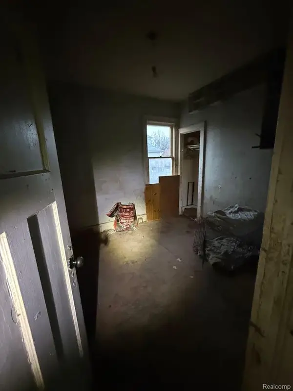 6125 Proctor ST, Detroit, MI 48210