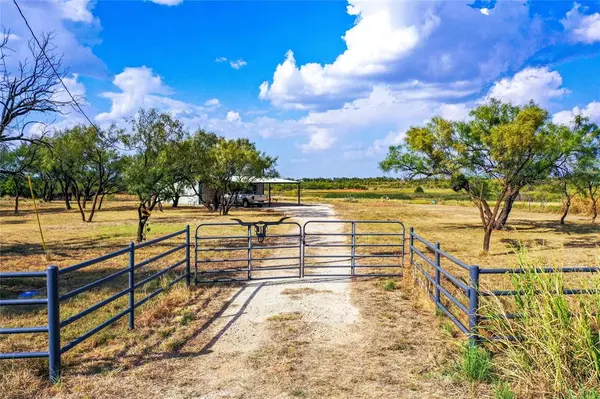 911 County Road 210, Haskell, TX 79521