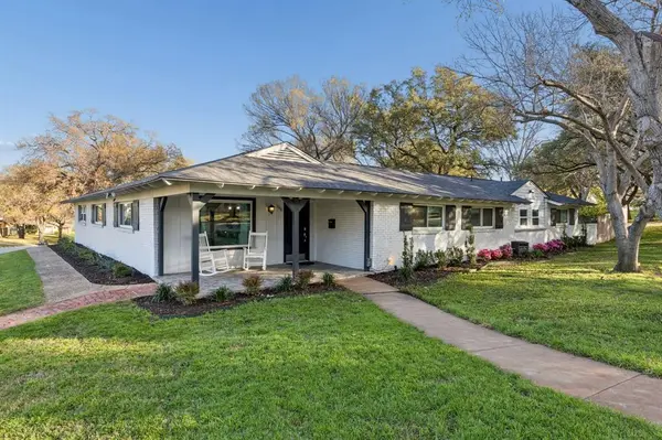 1828 Ems Road E, Fort Worth, TX 76116