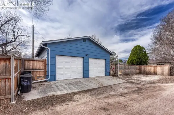 2554 E Caramillo ST, Colorado Springs, CO 80909