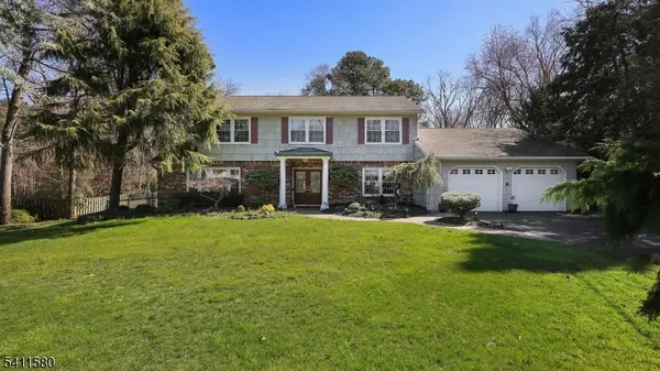 142 Monmouth Rd, Monroe Twp., NJ 08831