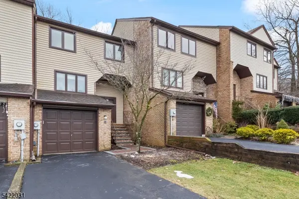 33 Stockton Ct, Parsippany-troy Hills Twp., NJ 07950