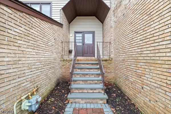 33 Stockton Ct, Parsippany-troy Hills Twp., NJ 07950