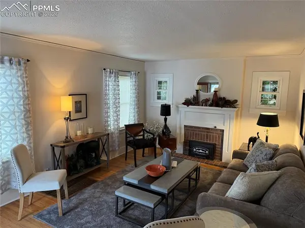 2118 West ST, Pueblo, CO 81003