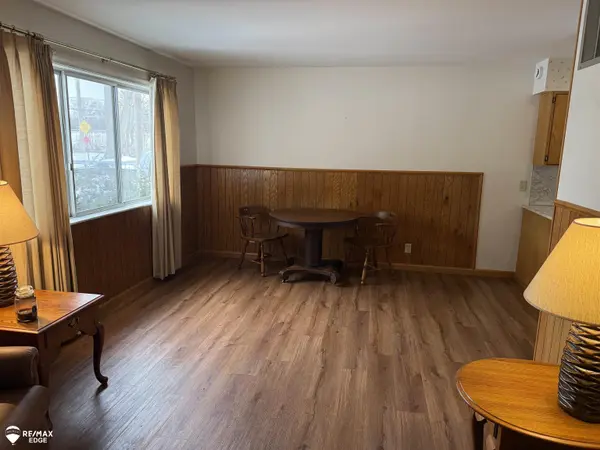 619 Monroe AVE, Mt Morris, MI 48458