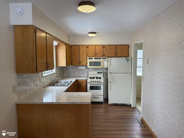 619 Monroe AVE, Mt Morris, MI 48458