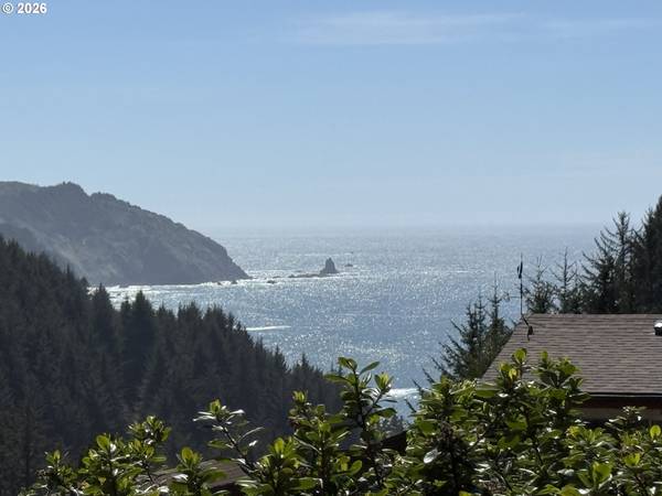 19921 WHALESHEAD RD #U1, Brookings, OR 97415