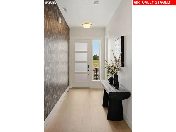 16114 BARLOW TRAIL LN, Oregon City, OR 97045