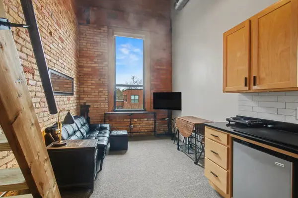 500 Erie ST #204, South Haven City, MI 49090