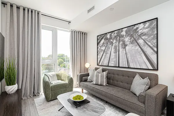 2020 Bathurst ST #502, Toronto C03, ON M5P 0A6