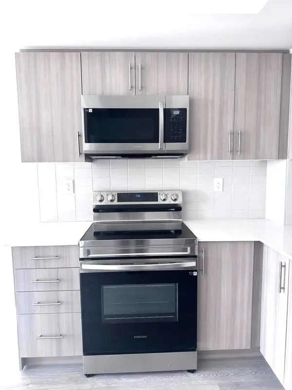 1435 Celebration DR #2811, Pickering, ON L1W 0C4