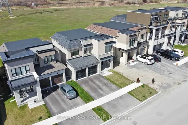 127 Yacht DR, Clarington, ON L1C 4A7