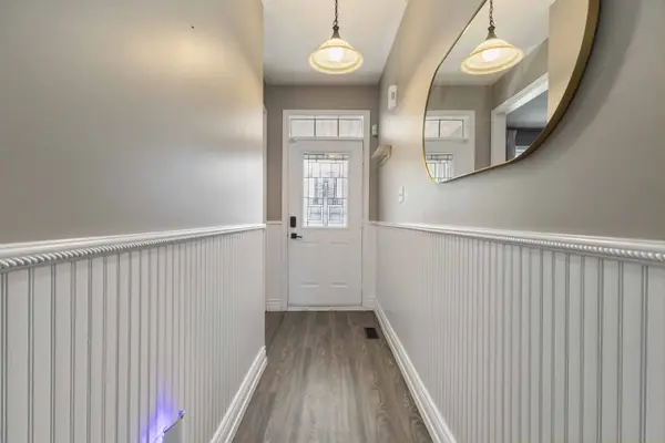 163 Glasgow CRES, Georgina, ON L4P 4A9