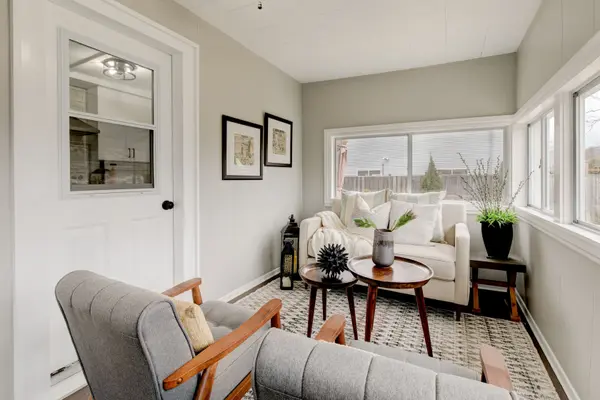 237 Boyers RD, Georgina, ON L4P 3C8